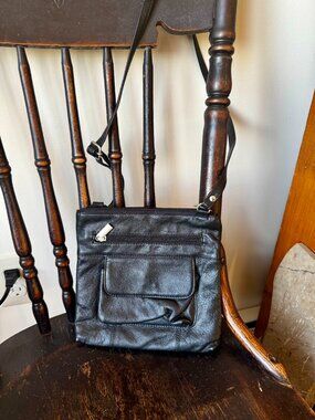 Black Genuine Leather Crossbody Bag Adjustable Strap Multi Pocket Purse